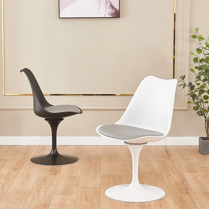 Scandinavian Tulip table (14)(001)